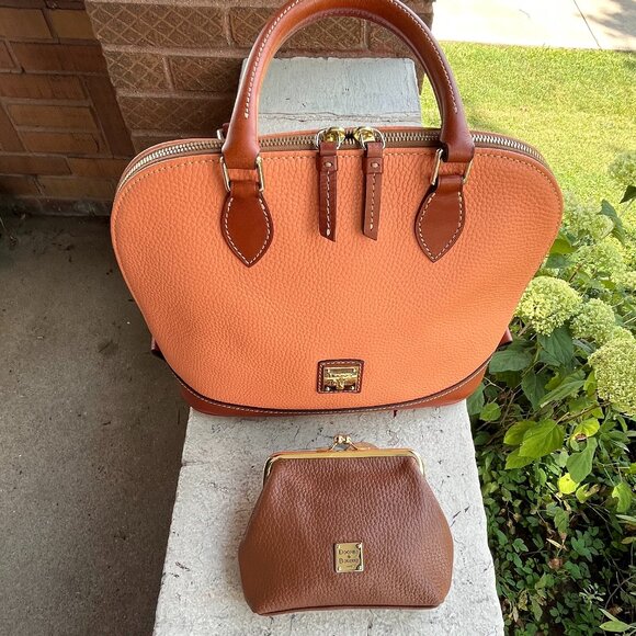 Lot DOONEY & BOURKE Apricot Coral Zip Zip Satchel Large Frame Coin Purse Wallet - Picture 1 of 14